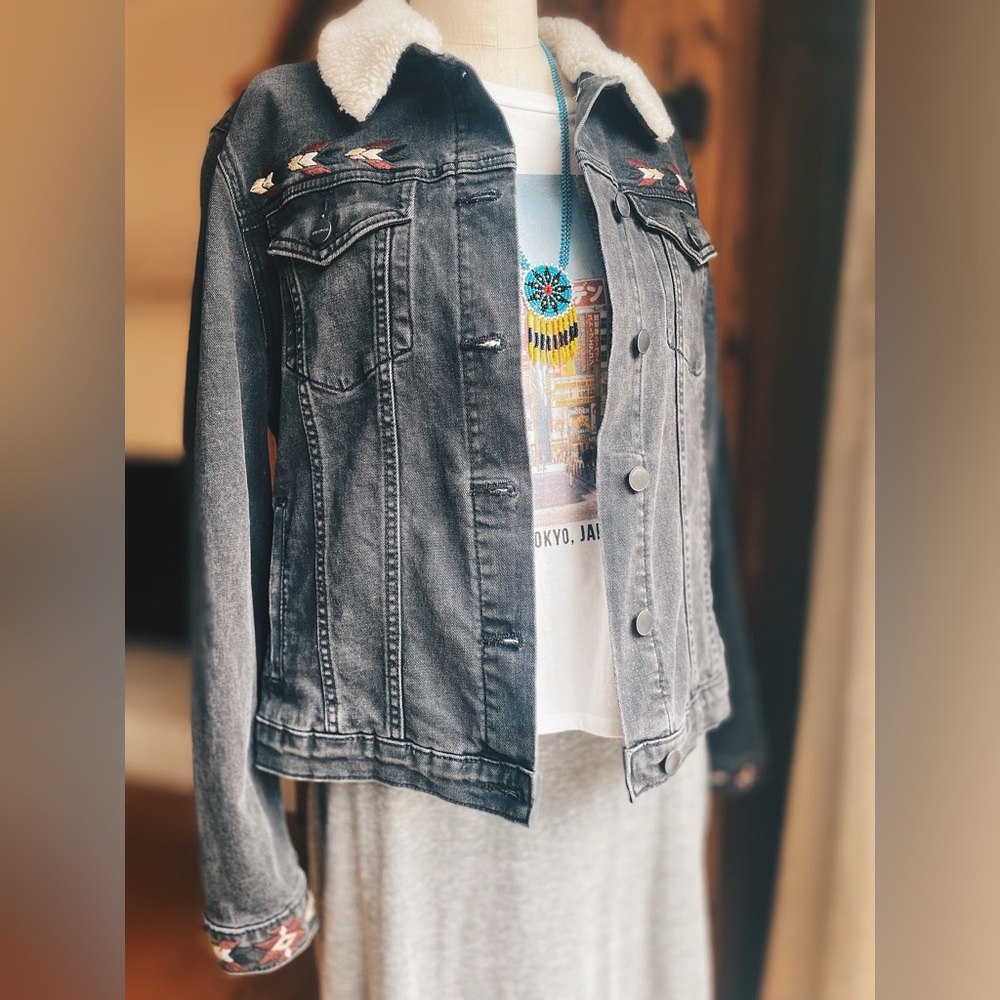 Free People x Driftwood Charcoal Denim Jacket - Aztec Embroidery - Size XL NWOT - Picture 13 of 13